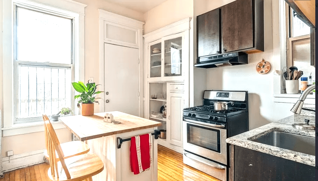 1517 N California Ave 1517 N California Ave, Chicago, IL 60622 - Leasing by Cross Street
